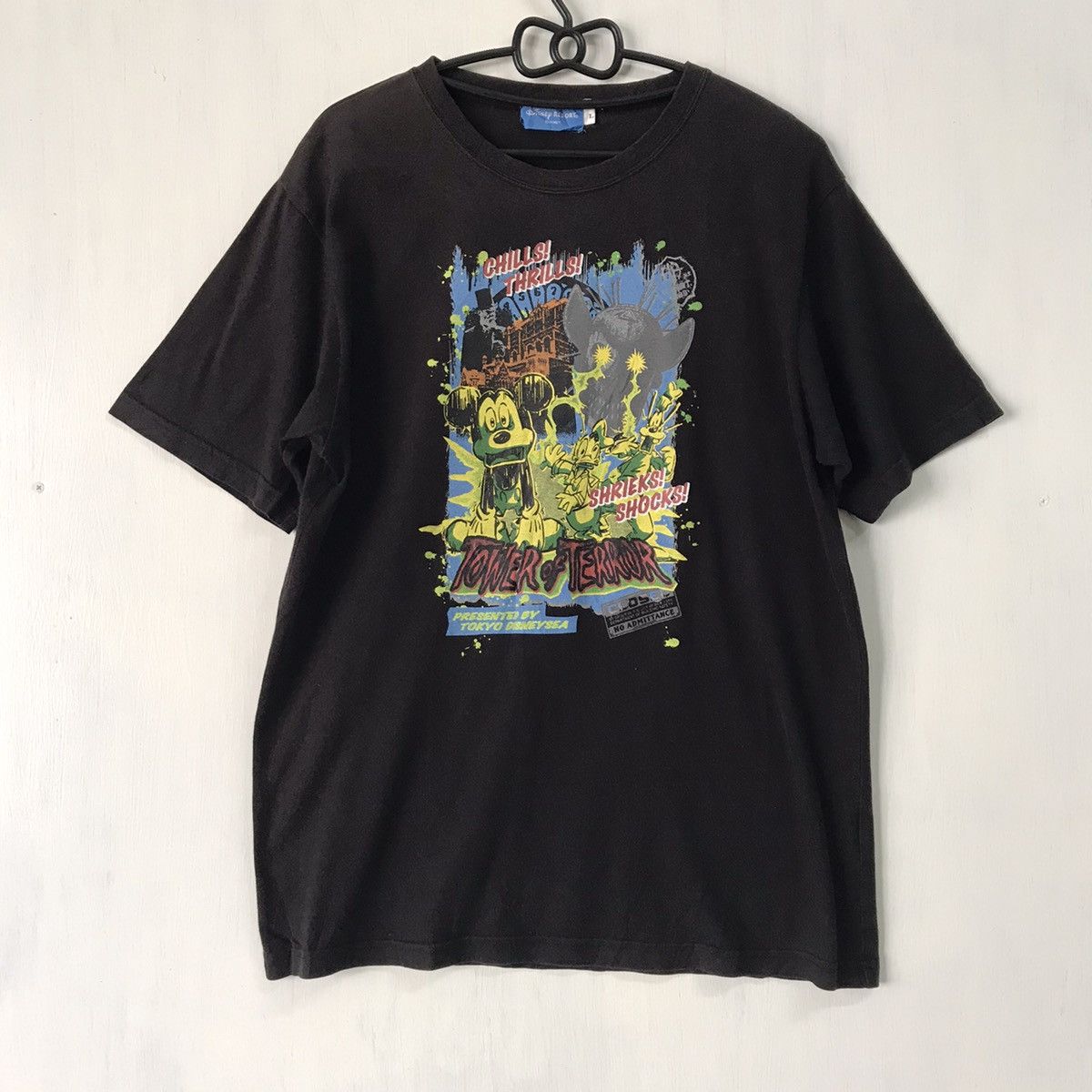 Cartoon Network Tower of Terror Tokyo Disney Sea tshirt Size US M / EU 48-50 / 2 - 1 Thumbnail