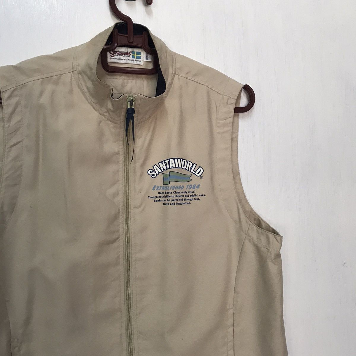 Japanese Brand × Vintage Santa world vest Size US M / EU 48-50 / 2 - 5 Thumbnail