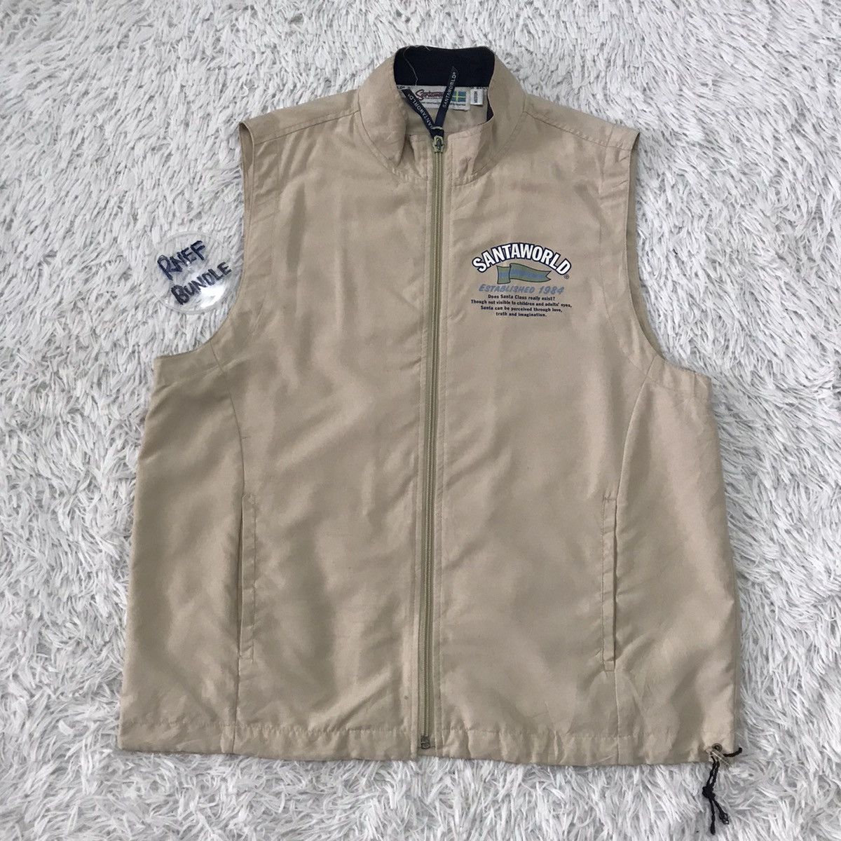 Japanese Brand × Vintage Santa world vest Size US M / EU 48-50 / 2 - 16 Thumbnail