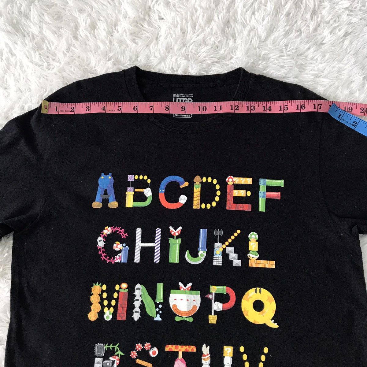 Nintendo × Uniqlo The global tshirt design competition nintendo tshirt Size US M / EU 48-50 / 2 - 17 Thumbnail