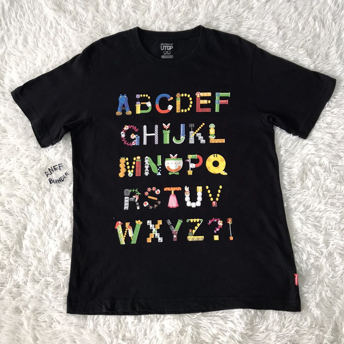 Nintendo × Uniqlo The global tshirt design competition nintendo tshirt Size US M / EU 48-50 / 2 - 2 Thumbnail