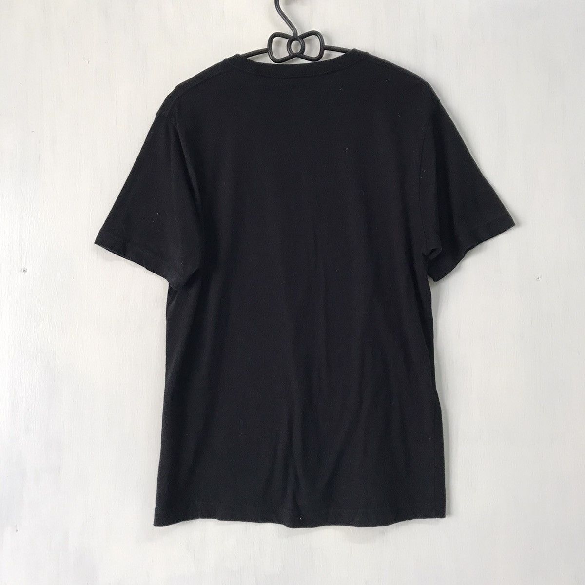 Nintendo × Uniqlo The global tshirt design competition nintendo tshirt Size US M / EU 48-50 / 2 - 8 Thumbnail