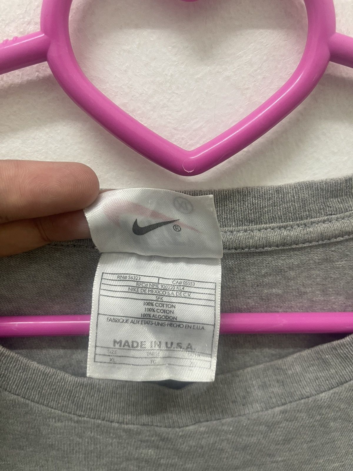 Nike Rare Vintage NIKE Swoosh Yeah Right Thrashed Tee Size XL / US 12-14 / IT 48-50 - 6 Thumbnail