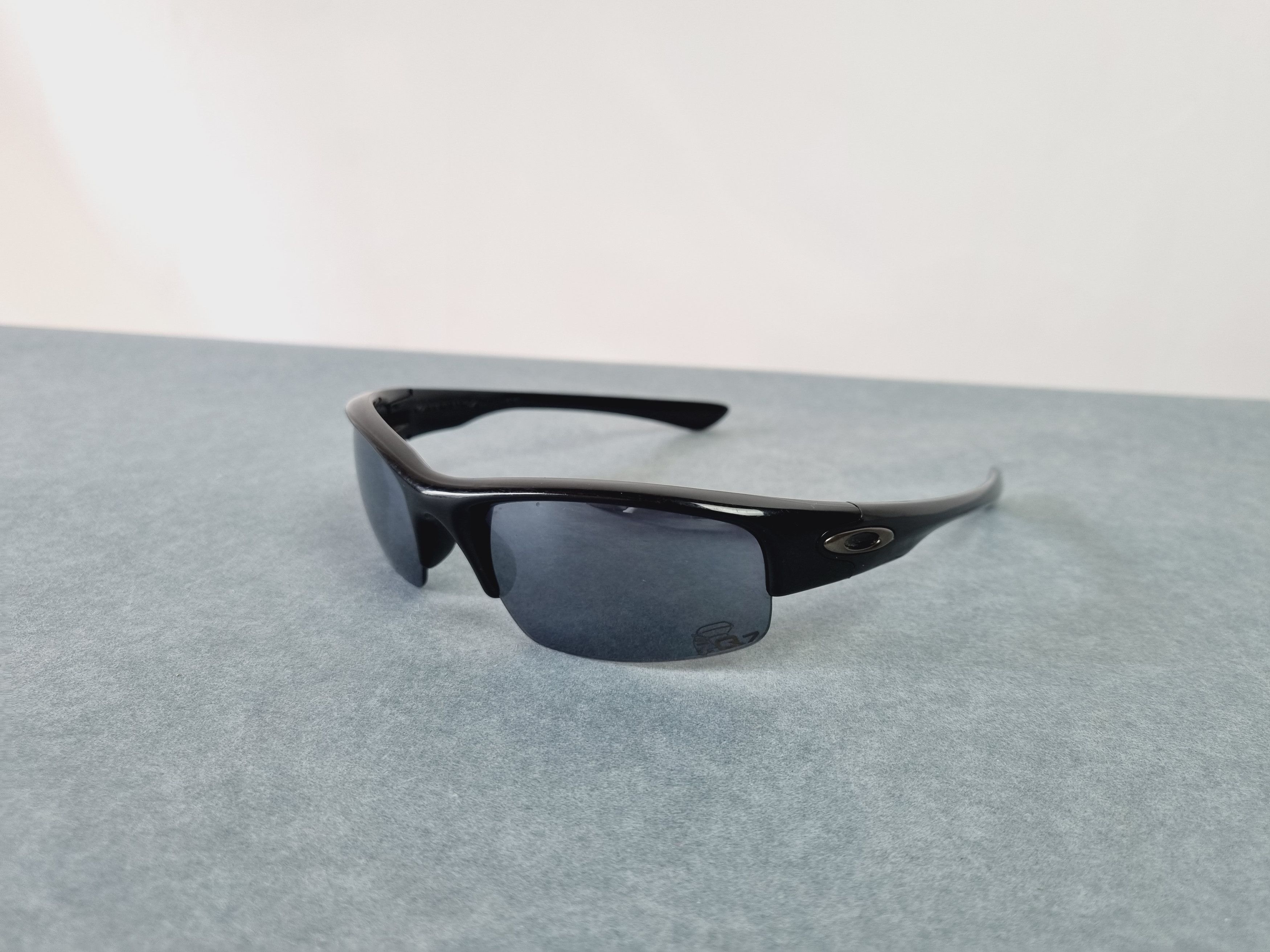 image of Audi x Made In USA Oakley Q7 Engraved Logo Sunglasses in Black, Men's