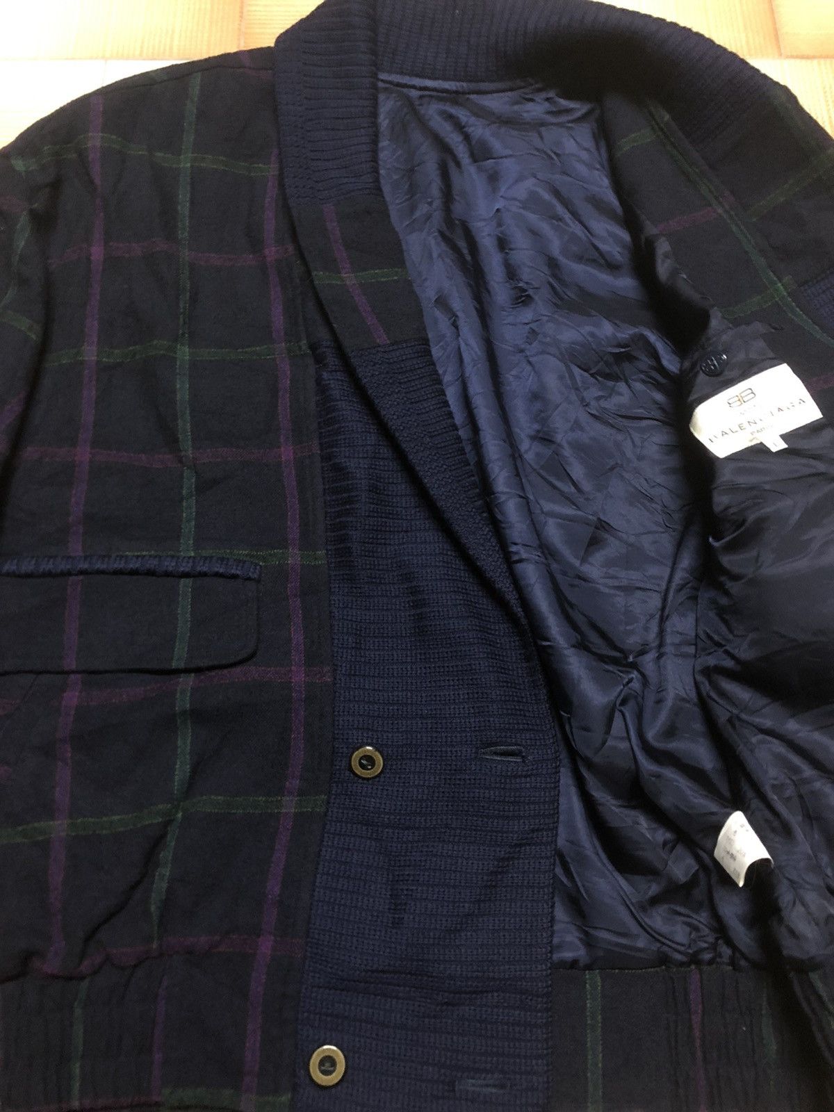 Balenciaga 💰BINDING OFFER 💸 Tartan BALENCIAGA Bomber Jacket Size US L / EU 52-54 / 3 - 4 Thumbnail