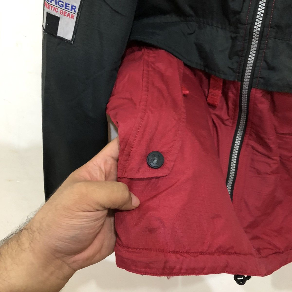 Japanese Brand Reversible Tommy Hilfiger Athletic Gear Size US S / EU 44-46 / 1 - 11 Thumbnail