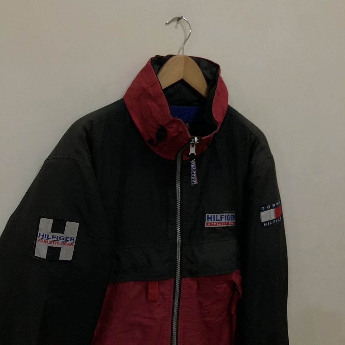 Japanese Brand Reversible Tommy Hilfiger Athletic Gear Size US S / EU 44-46 / 1 - 6 Thumbnail