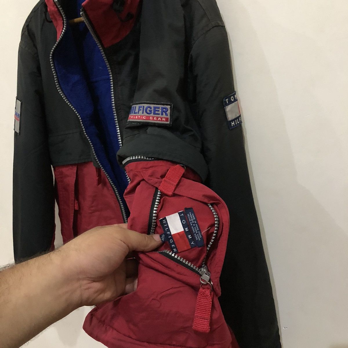 Japanese Brand Reversible Tommy Hilfiger Athletic Gear Size US S / EU 44-46 / 1 - 16 Thumbnail