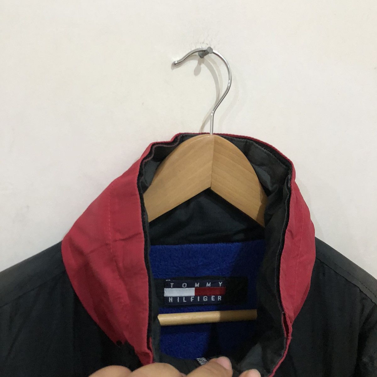 Japanese Brand Reversible Tommy Hilfiger Athletic Gear Size US S / EU 44-46 / 1 - 13 Thumbnail