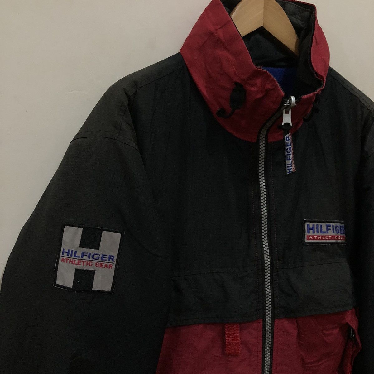 Japanese Brand Reversible Tommy Hilfiger Athletic Gear Size US S / EU 44-46 / 1 - 8 Thumbnail