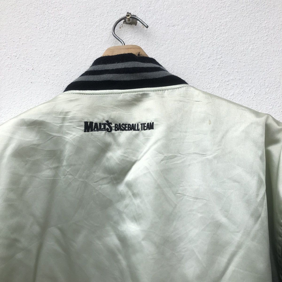 Vintage ❌LAST DROP BEFORE GONE❌Malt's Suntory All Malt Draft Beer Size US XL / EU 56 / 4 - 7 Thumbnail