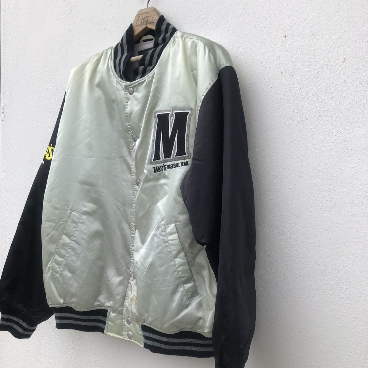 Vintage ❌LAST DROP BEFORE GONE❌Malt's Suntory All Malt Draft Beer Size US XL / EU 56 / 4 - 8 Thumbnail