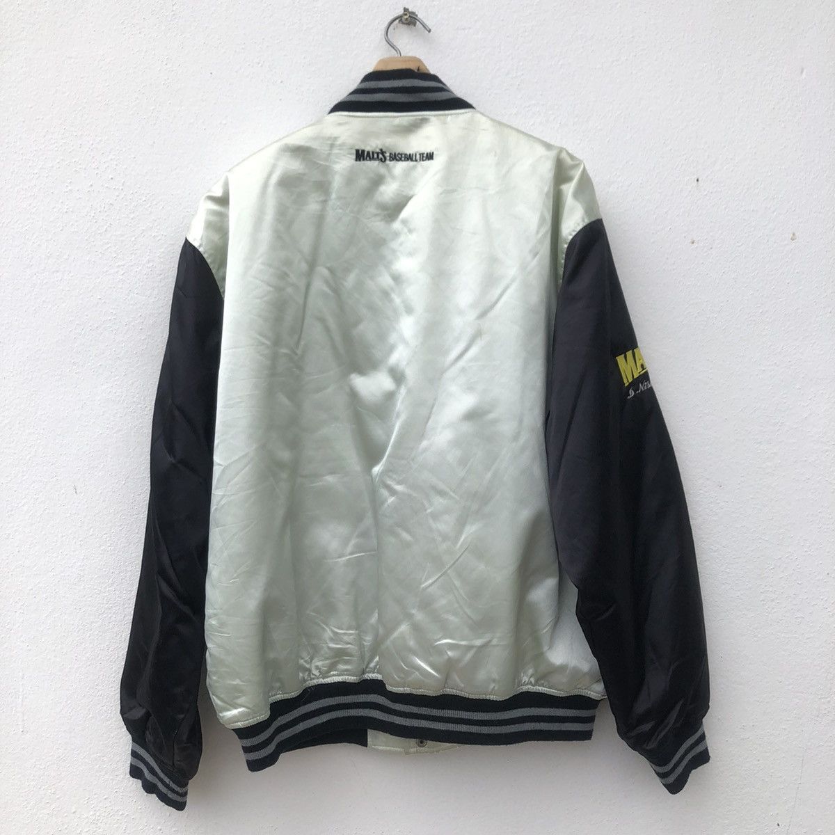 Vintage ❌LAST DROP BEFORE GONE❌Malt's Suntory All Malt Draft Beer Size US XL / EU 56 / 4 - 2 Thumbnail