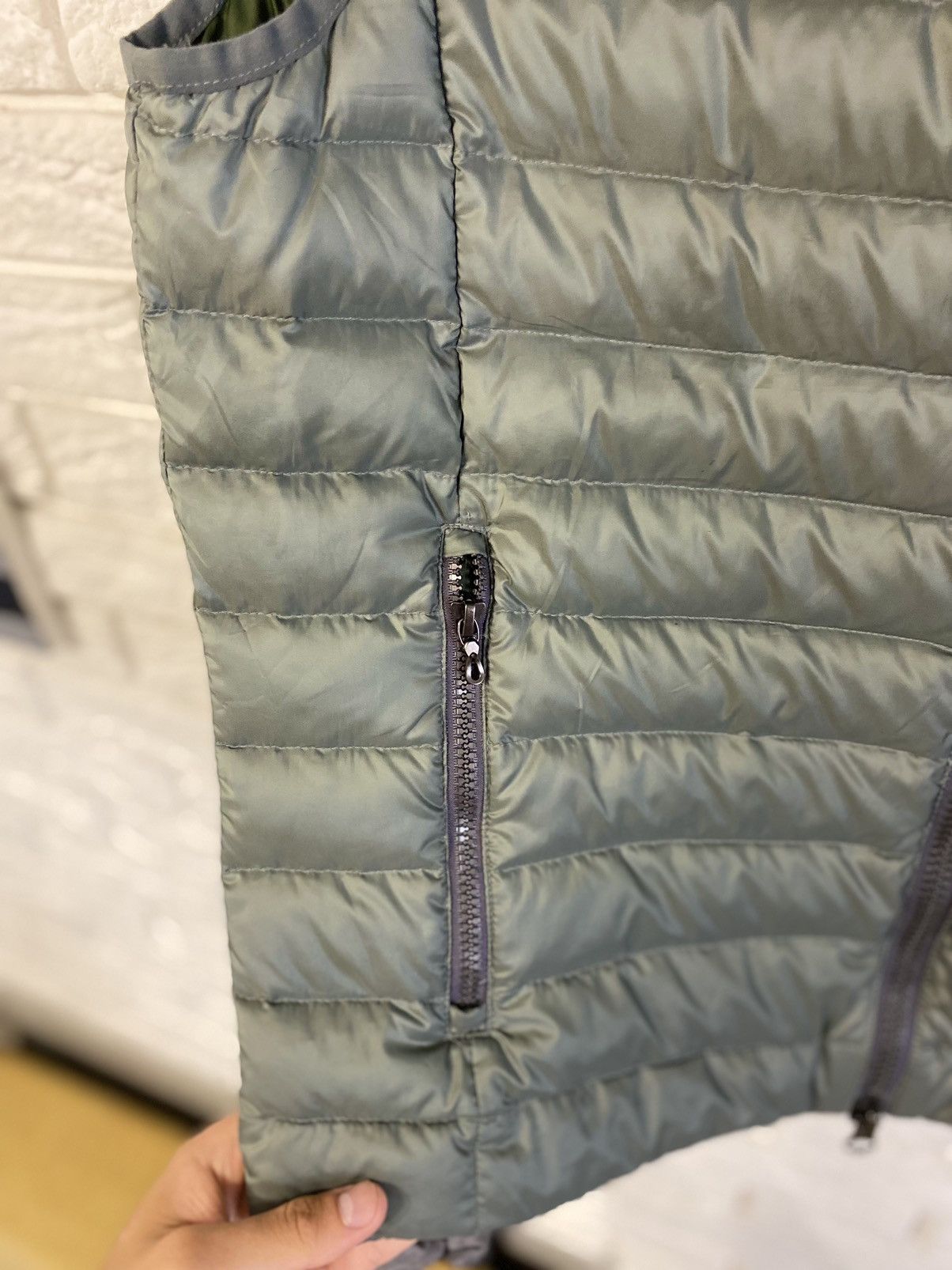 Colmar Colmar Puffer Dark Grey Down Vest Gilet Size US L / EU 52-54 / 3 - 4 Thumbnail