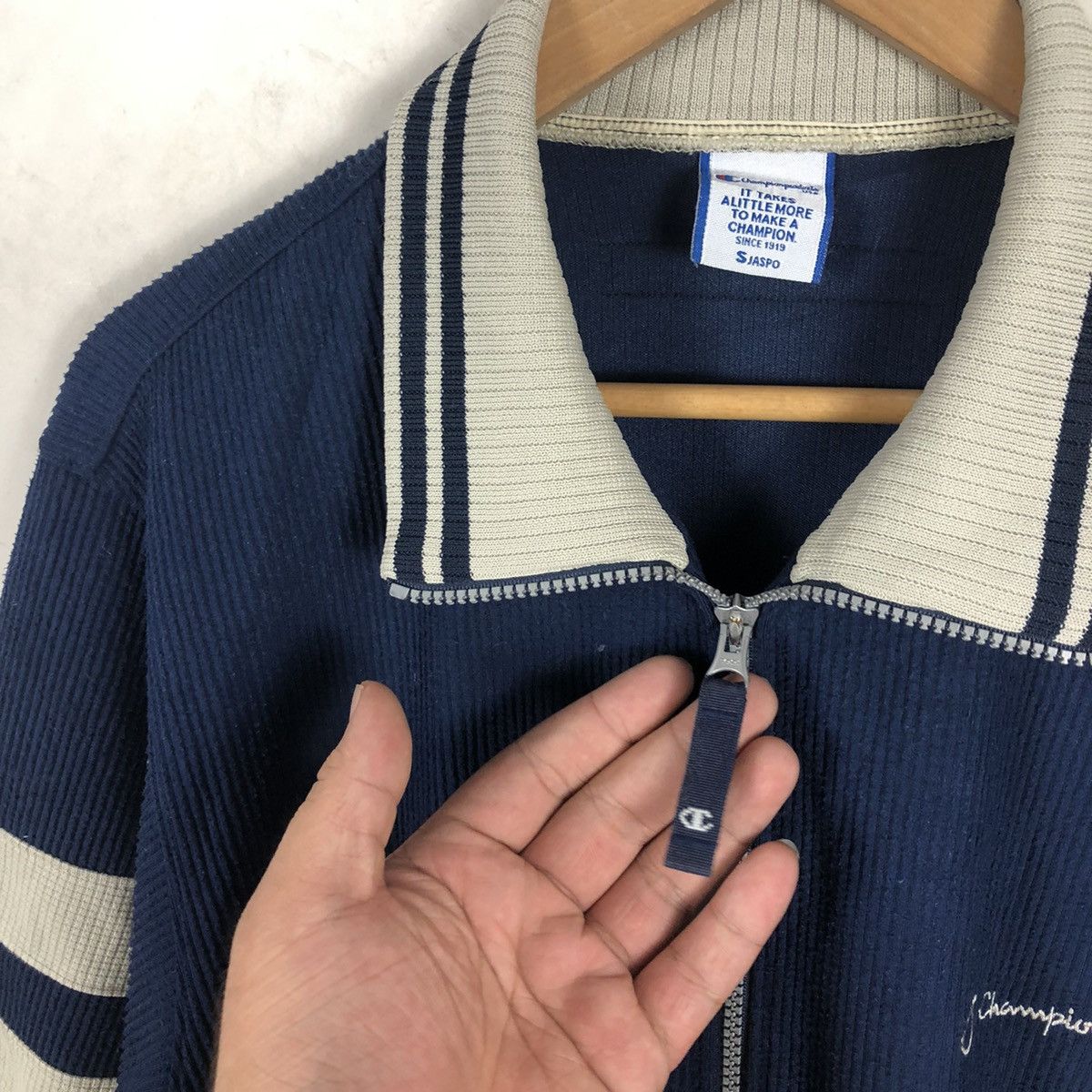 Champion CHAMPION ZIPPER JACKET Size US S / EU 44-46 / 1 - 6 Thumbnail