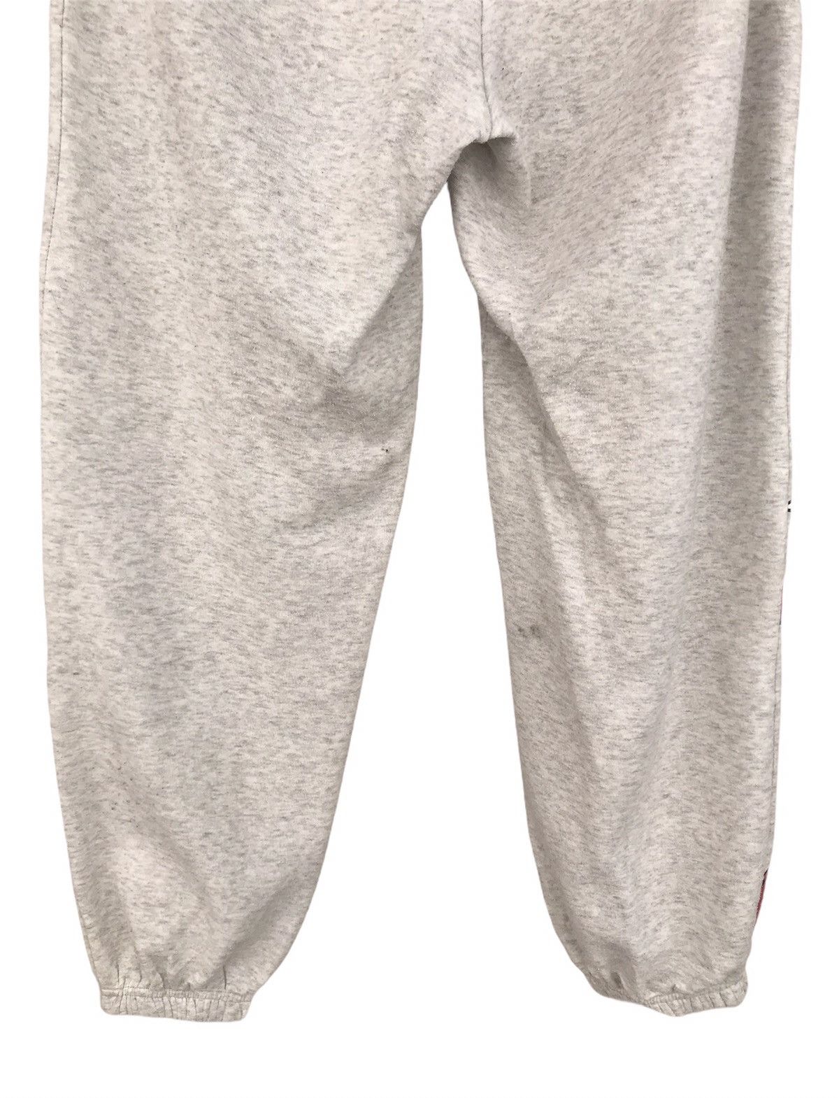 Disney × Mickey Mouse × Vintage Vintage Mickey Mouse Sweatpants/Jogger Size US 30 / EU 46 - 6 Thumbnail