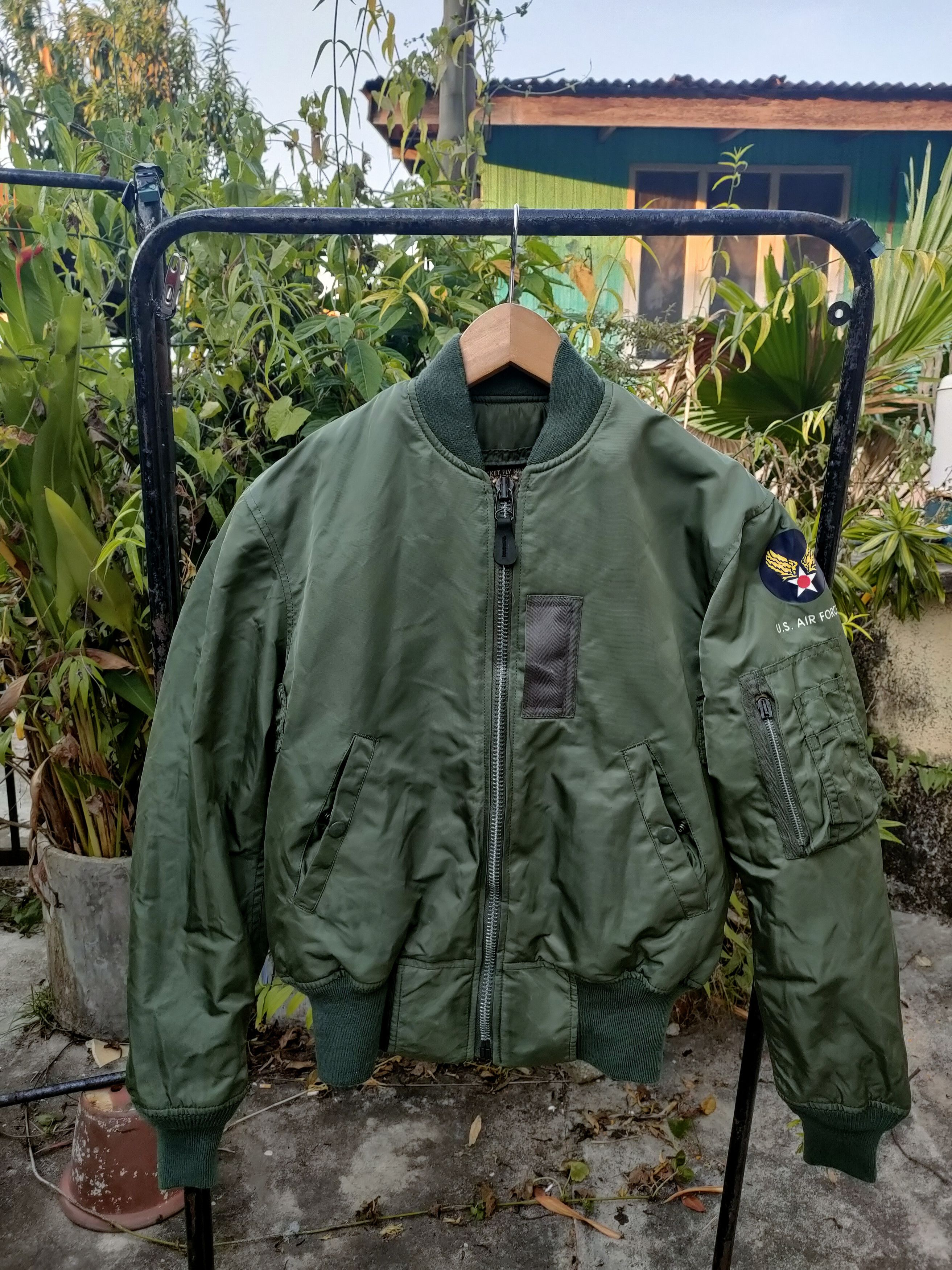 Lithium Homme | Grailed