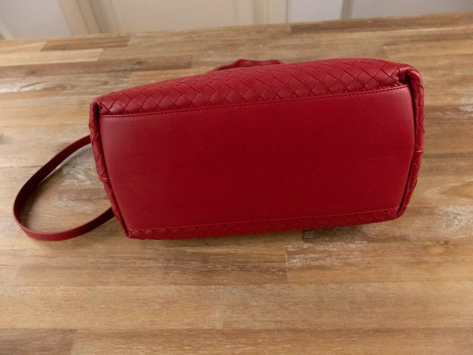 Bottega Veneta $2819 BOTTEGA VENETA red intrecciato crossbody shoulder bag Size ONE SIZE - 4 Thumbnail