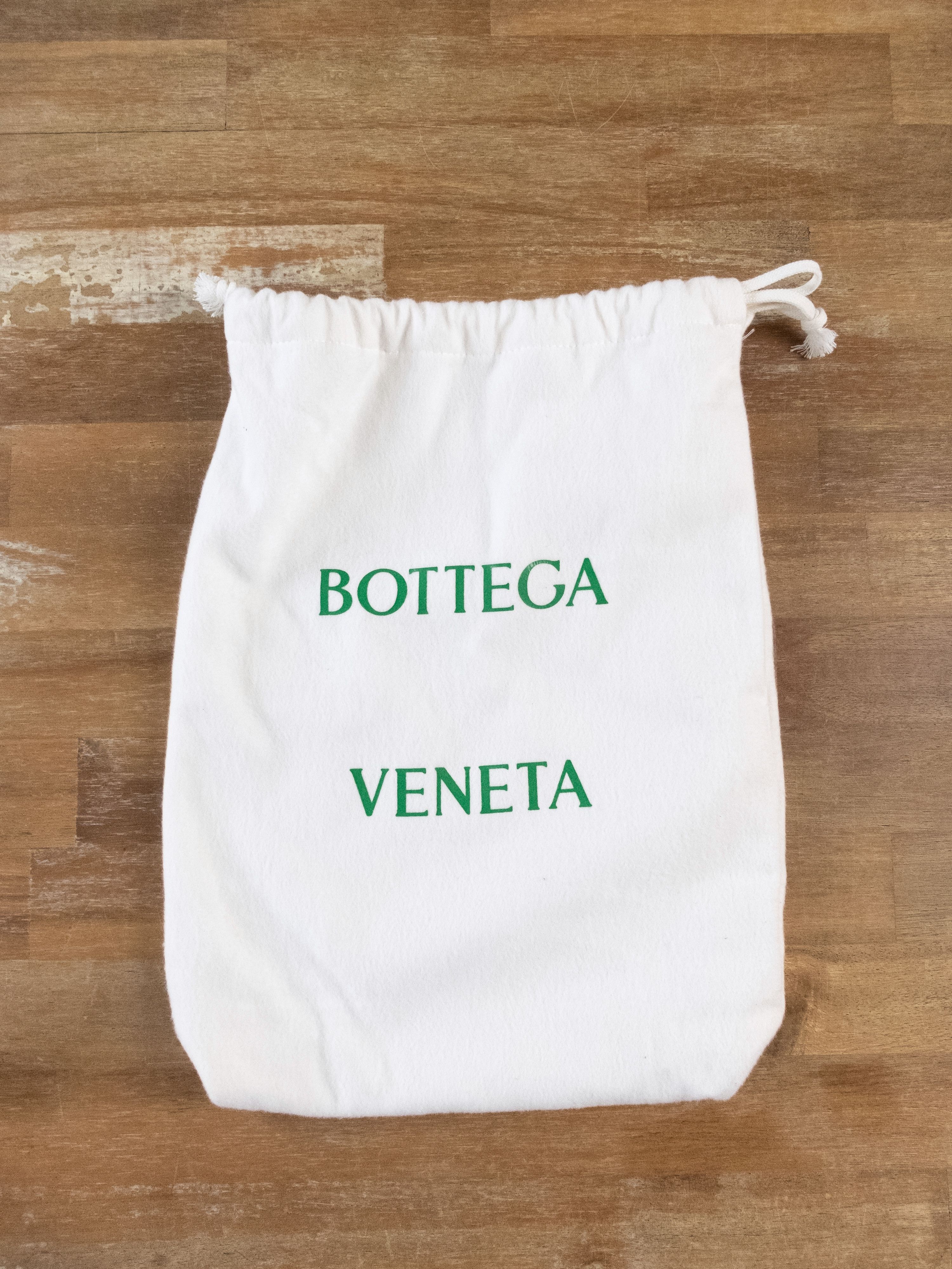 Bottega Veneta $2490 BOTTEGA VENETA green mini Pouch leather belt chain bag Size ONE SIZE - 13 Thumbnail