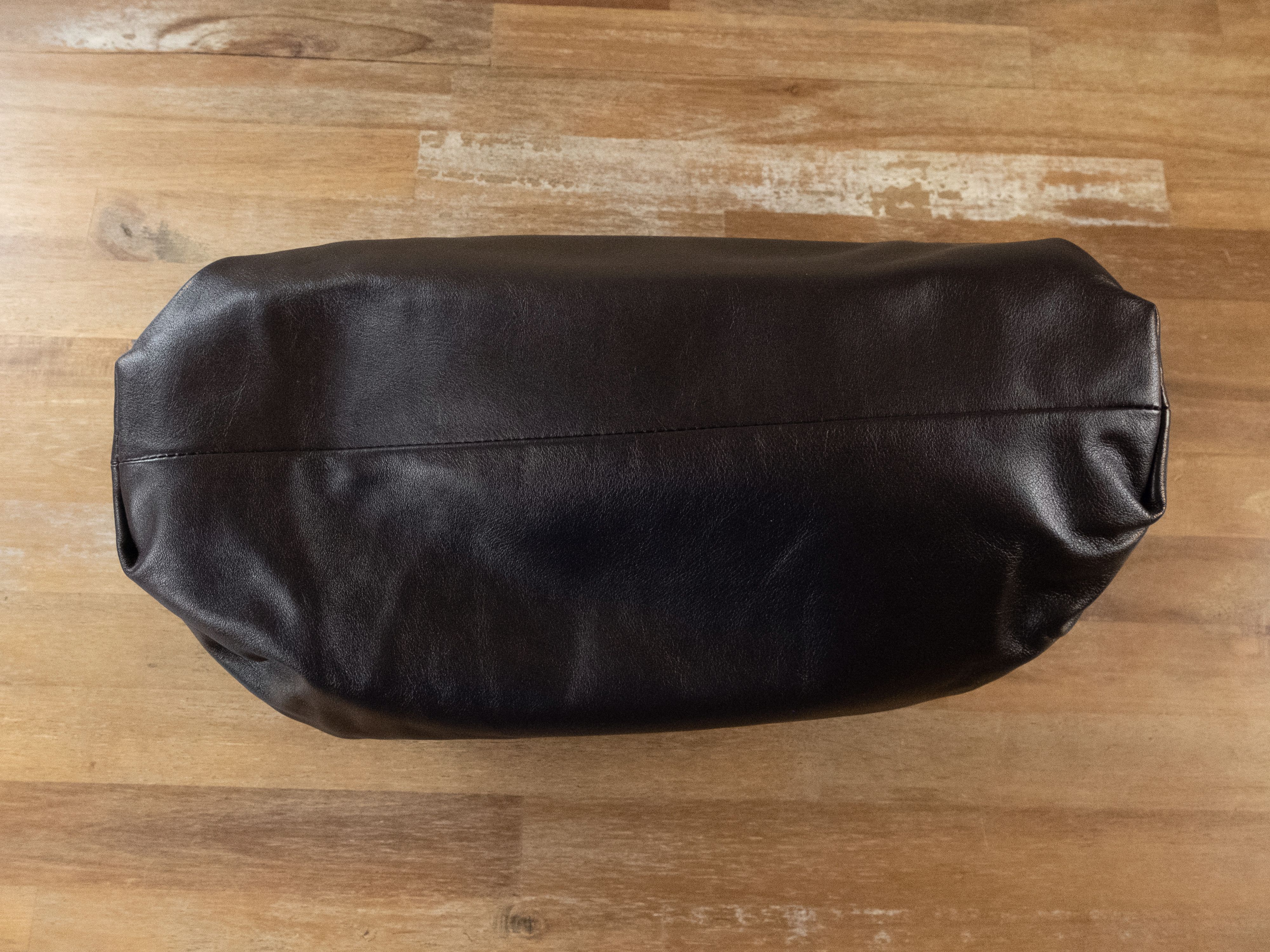 Bottega Veneta $2790 BOTTEGA VENETA dark brown leather Pouch clutch bag Size ONE SIZE - 4 Thumbnail