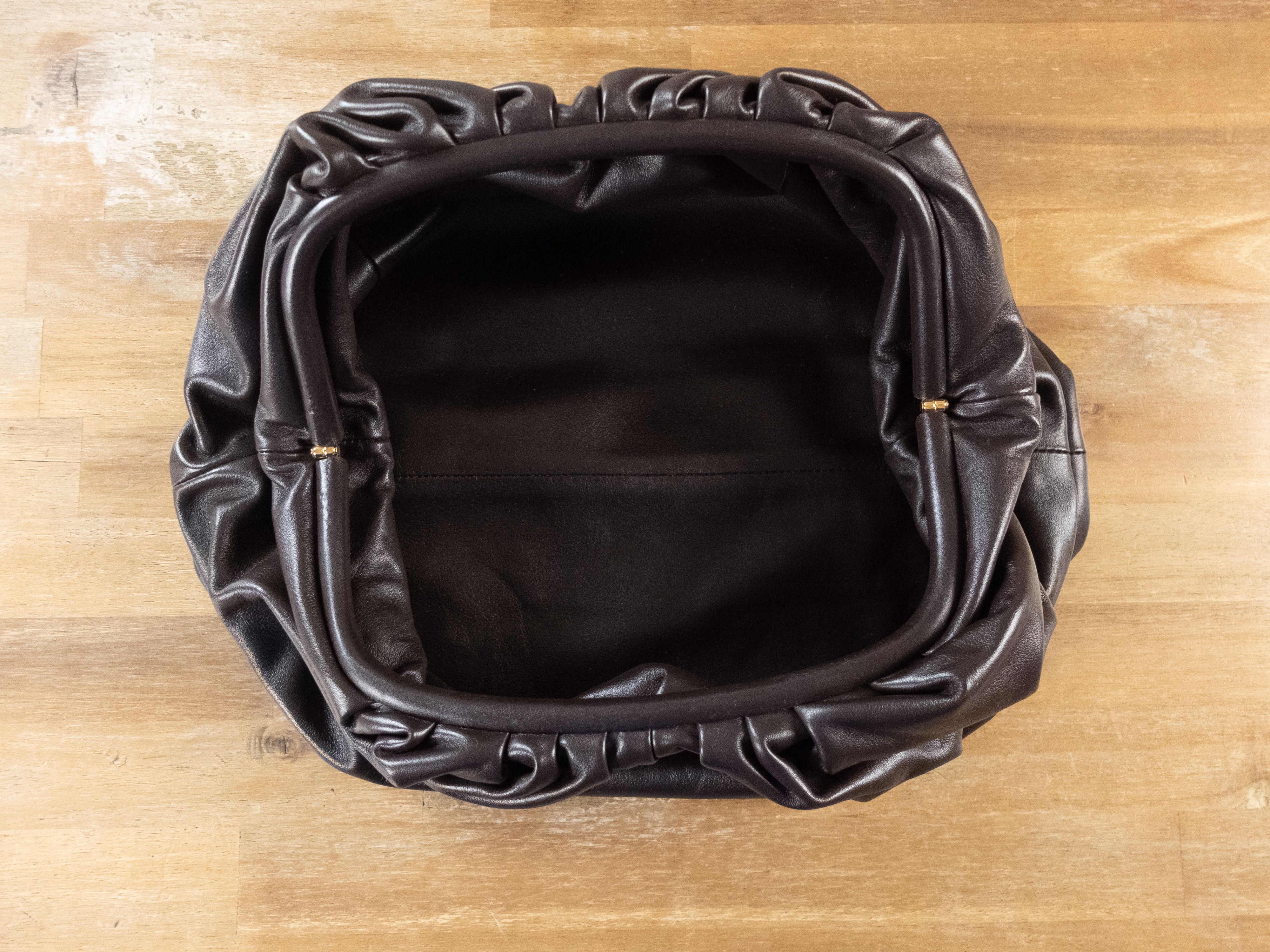 Bottega Veneta $2790 BOTTEGA VENETA dark brown leather Pouch clutch bag Size ONE SIZE - 6 Thumbnail