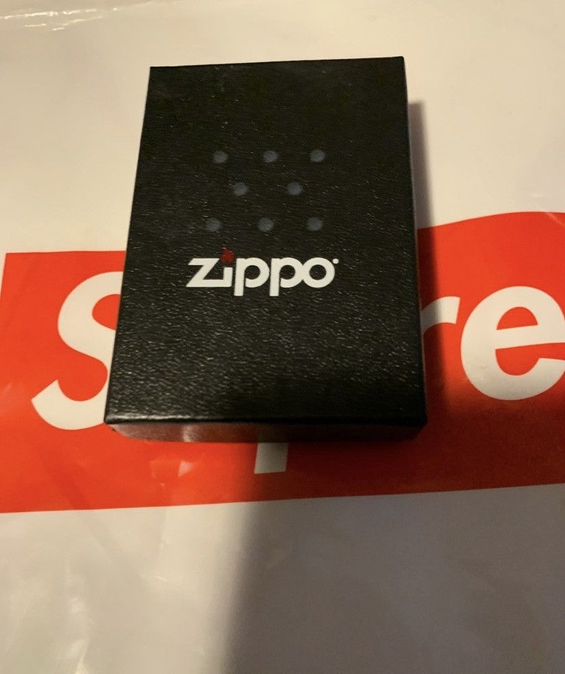 Supreme × Zippo Supreme zippo Size ONE SIZE - 4 Thumbnail