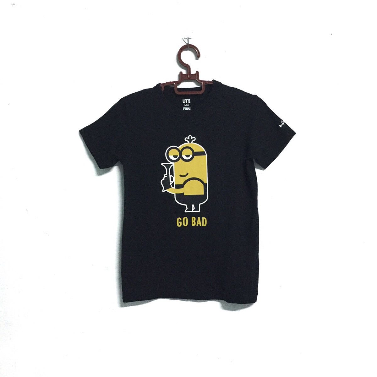 Despicable ME 3 Movie Uniqlo tshirt