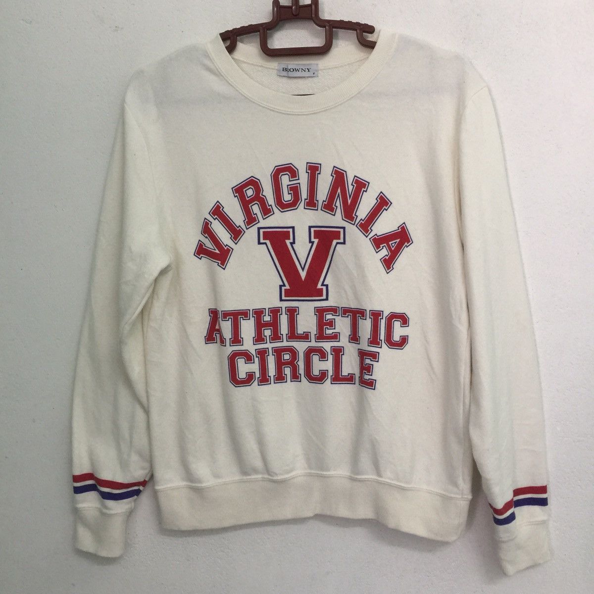 Japanese Brand Big spelling virginia browny Sweatshirt Size US S / EU 44-46 / 1 - 1 Thumbnail