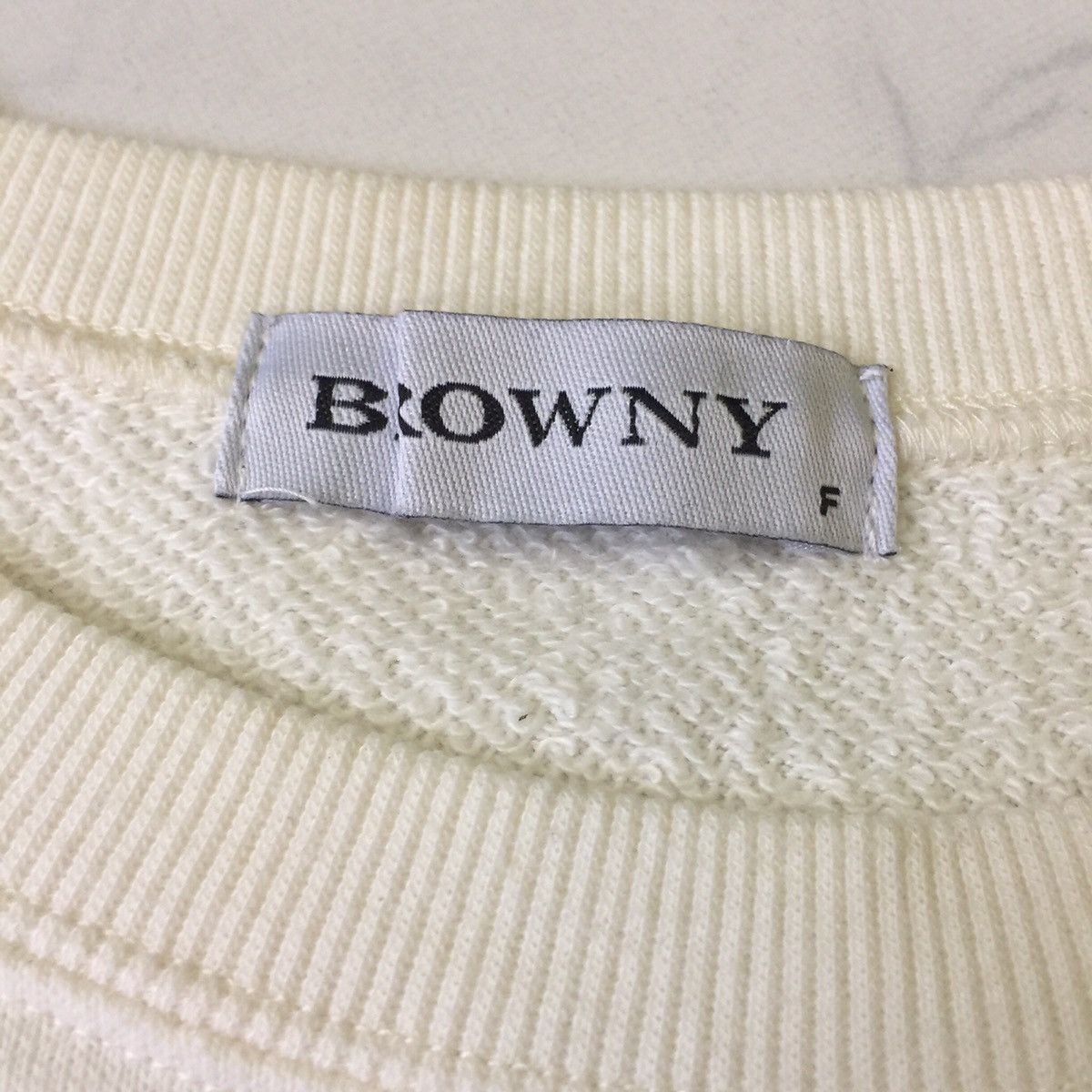 Japanese Brand Big spelling virginia browny Sweatshirt Size US S / EU 44-46 / 1 - 9 Thumbnail