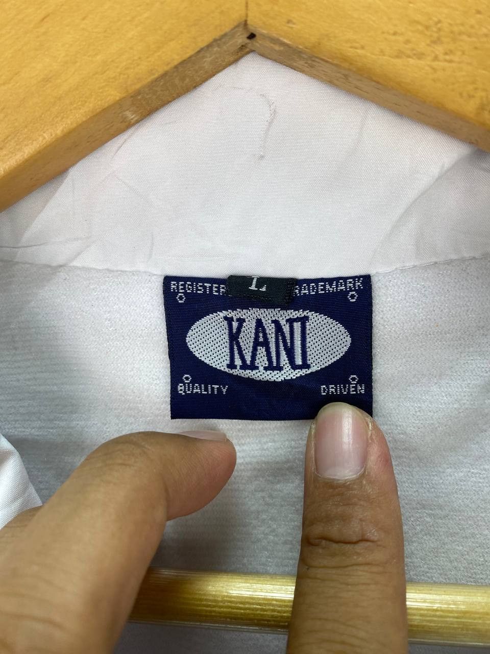 Karl Kani vintage karl kani light jacket embroided logo Size US L / EU 52-54 / 3 - 6 Thumbnail
