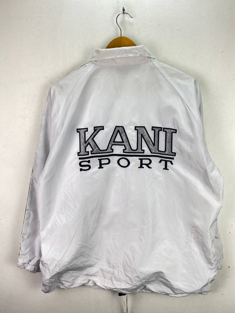 Karl Kani vintage karl kani light jacket embroided logo Size US L / EU 52-54 / 3 - 9 Thumbnail