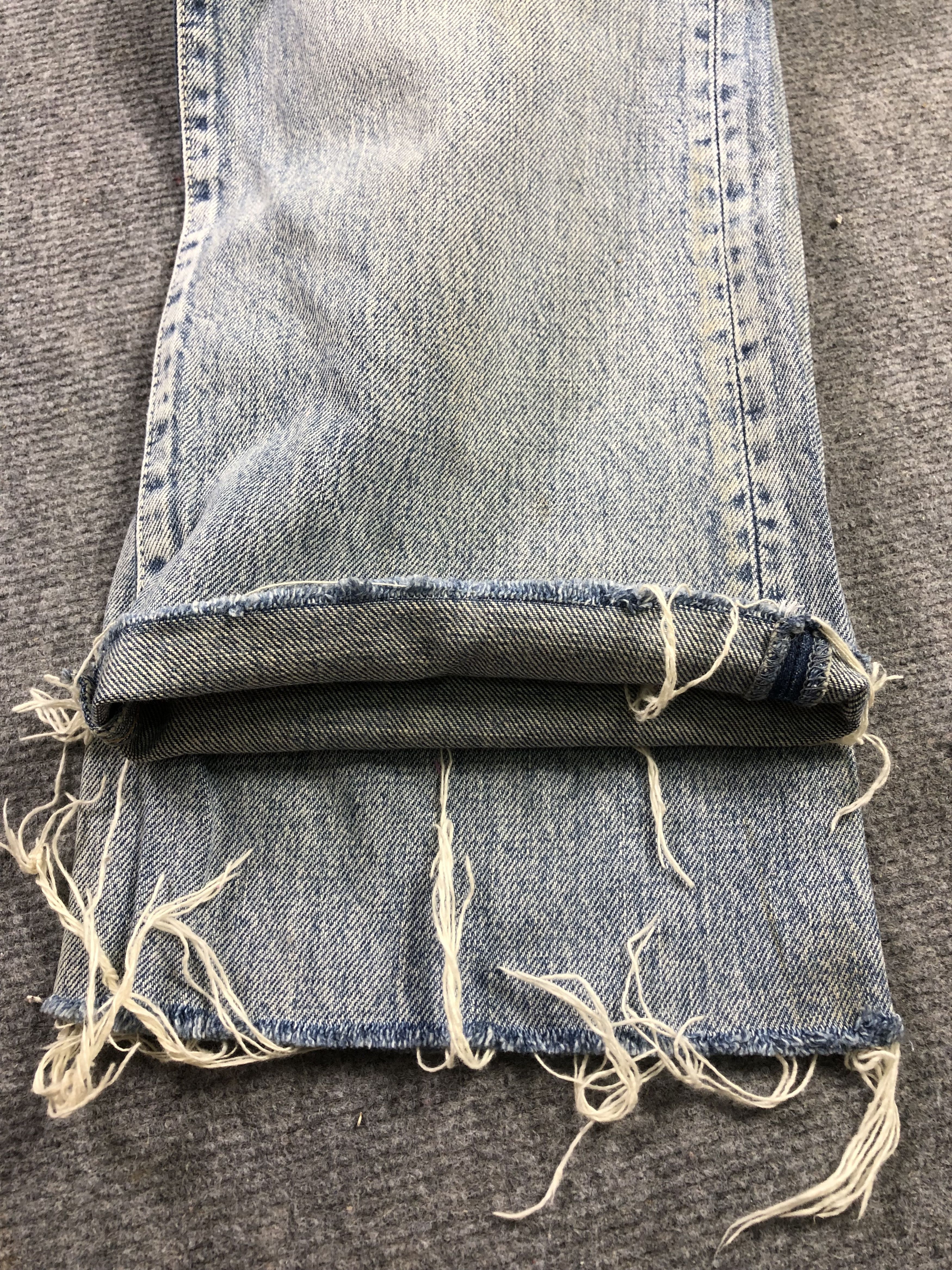 Spellbound Ripped Spellbound Jeans 33x32.5 Size US 32 / EU 48 - 15 Thumbnail