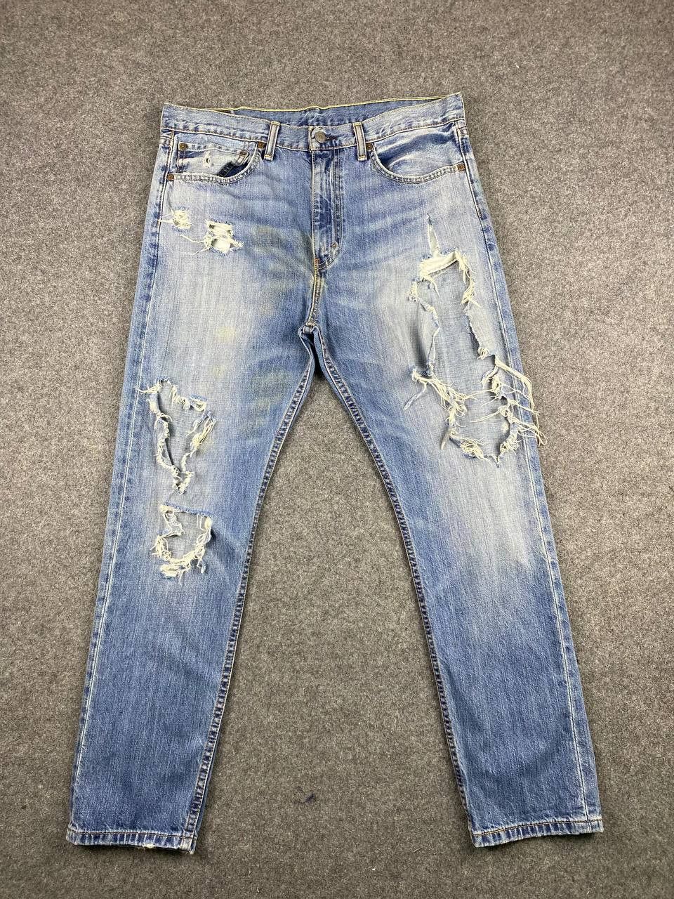 Levi's levis 522 slim cut distressed denim Size US 37 - 1 Thumbnail