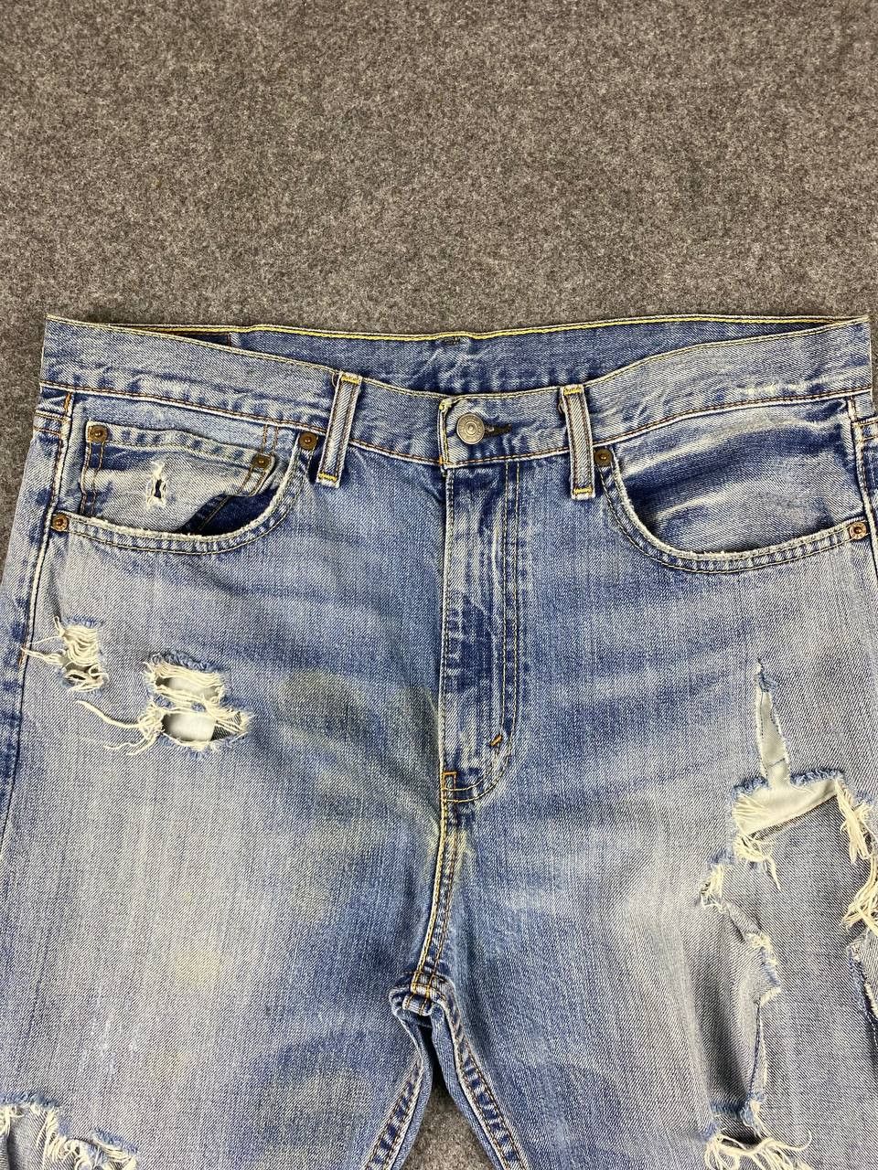 Levi's levis 522 slim cut distressed denim Size US 37 - 8 Thumbnail