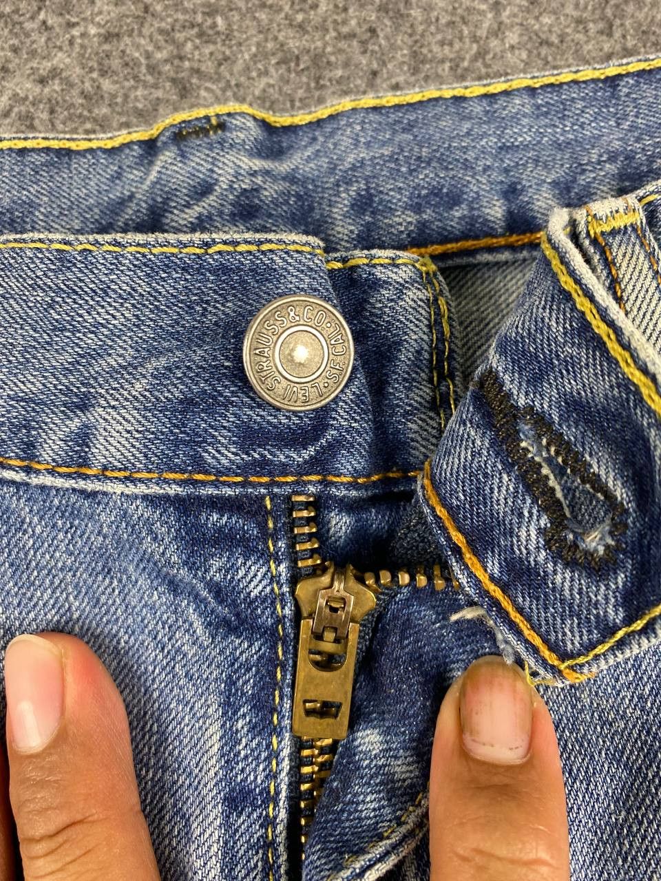 Levi's levis 522 slim cut distressed denim Size US 37 - 12 Thumbnail