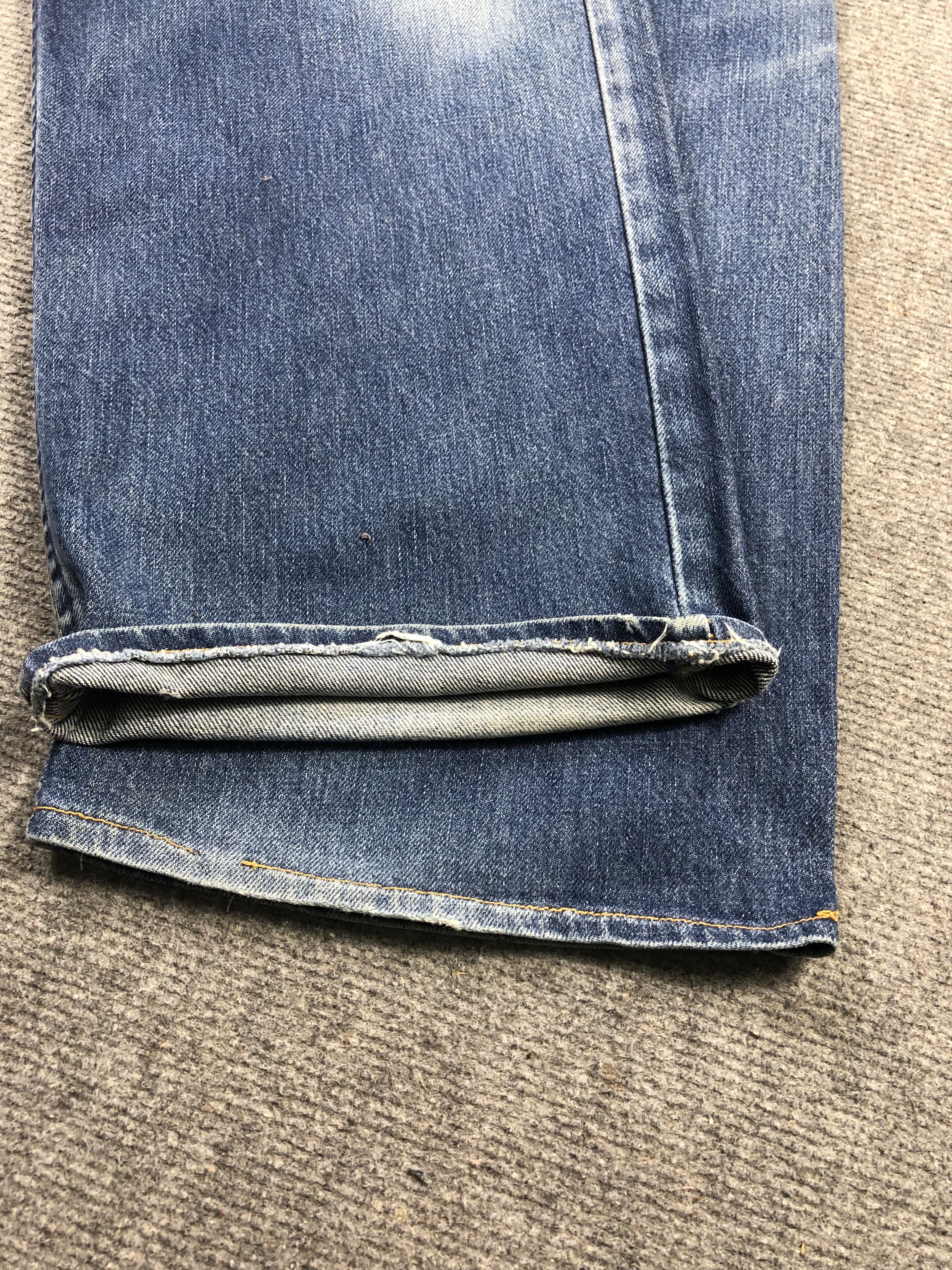 Levi's Blue Faded Levis 519 35x30.5 Size US 35 - 12 Thumbnail