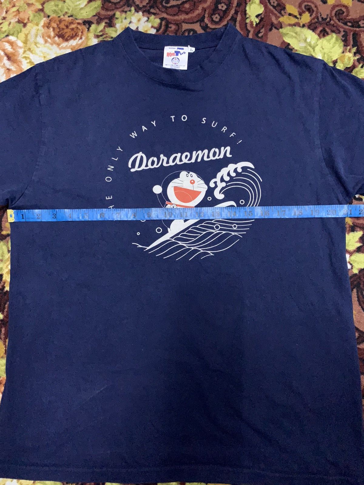 Anime × Japanese Brand Very Rare Doraemon Suntory Surf Wave graphic Japan Size US M / EU 48-50 / 2 - 6 Thumbnail