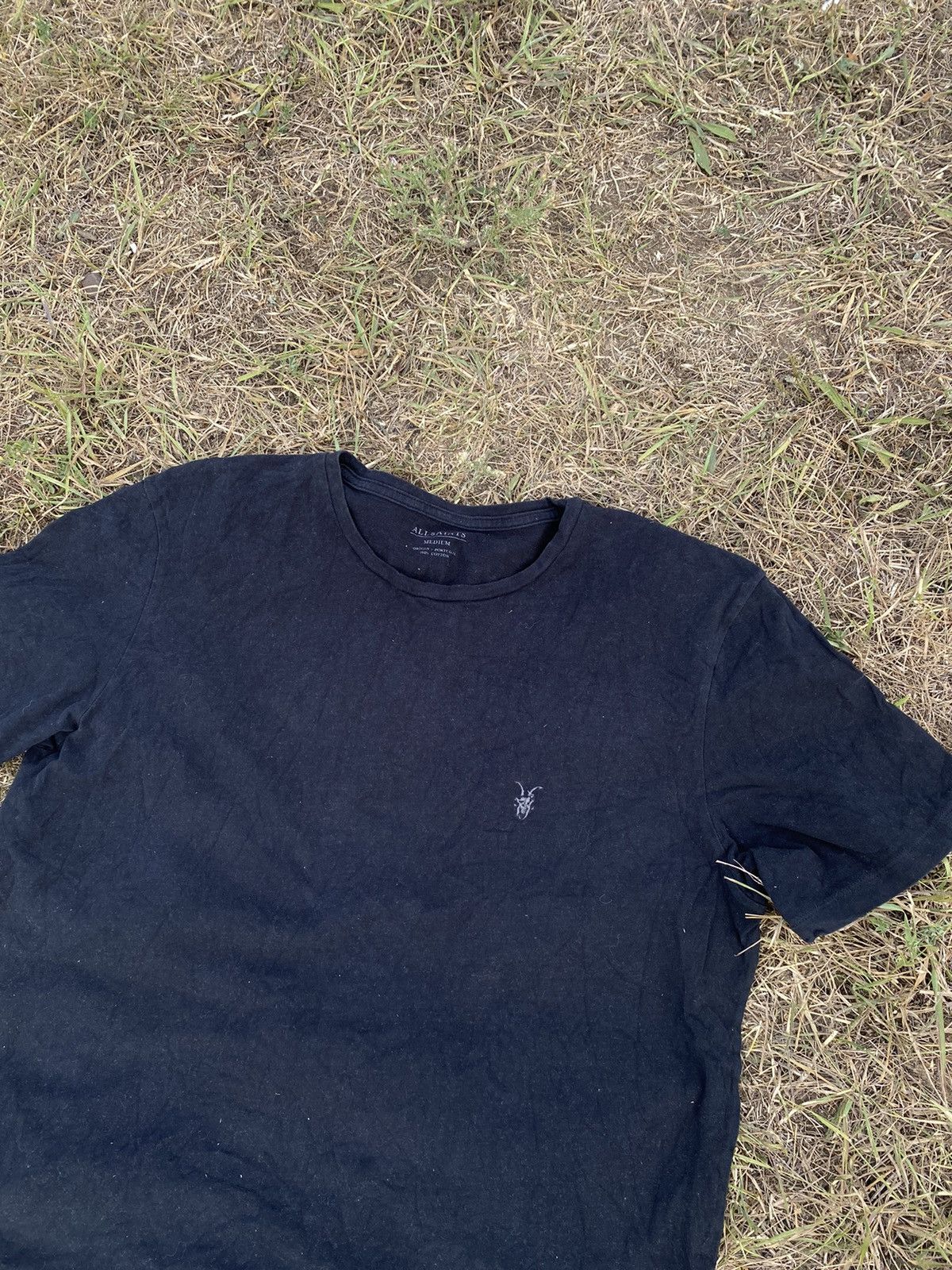 Allsaints Vintage Allsaints t-shirt streetwear y2k casual style size M Size US M / EU 48-50 / 2 - 1 Thumbnail