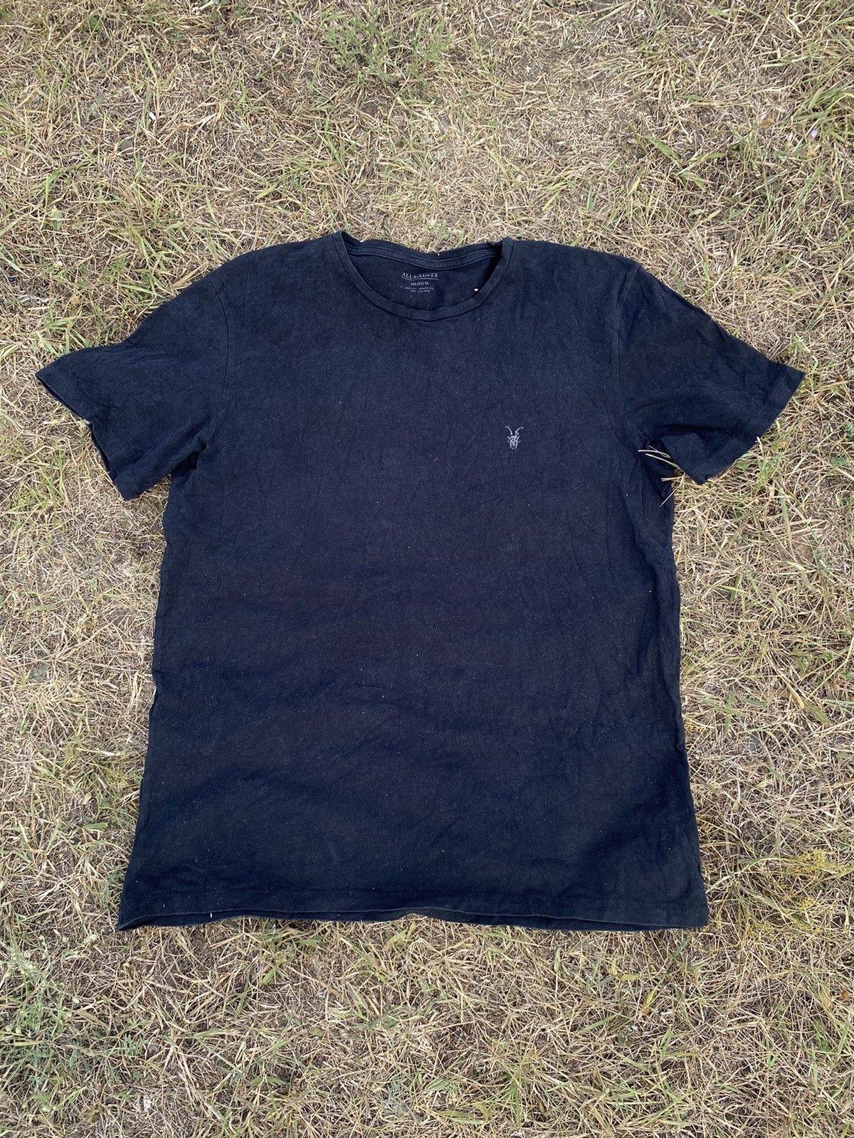 Allsaints Vintage Allsaints t-shirt streetwear y2k casual style size M Size US M / EU 48-50 / 2 - 2 Thumbnail