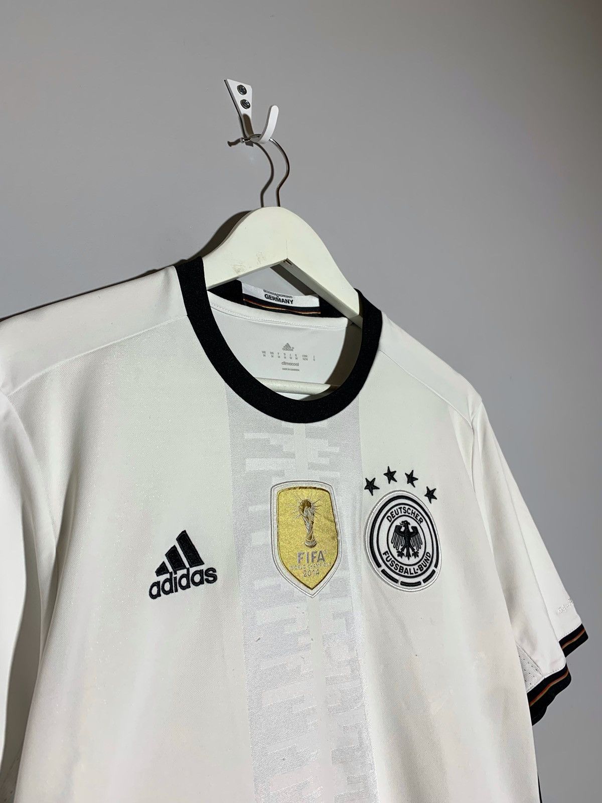 Adidas Germany Adidas 2016 Y2k Streetwear Home Football Shirt Size US M / EU 48-50 / 2 - 3 Thumbnail