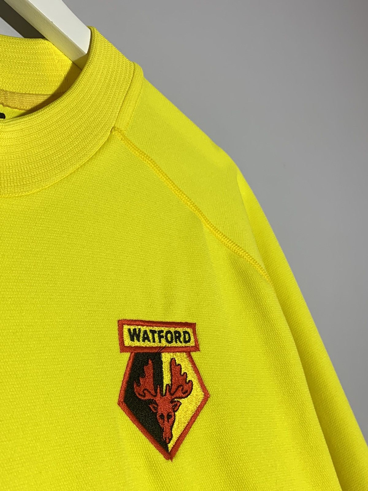 Vintage #30 Wright Watford Kita 2001/02 Vintage Football Shirt Size US L / EU 52-54 / 3 - 5 Thumbnail