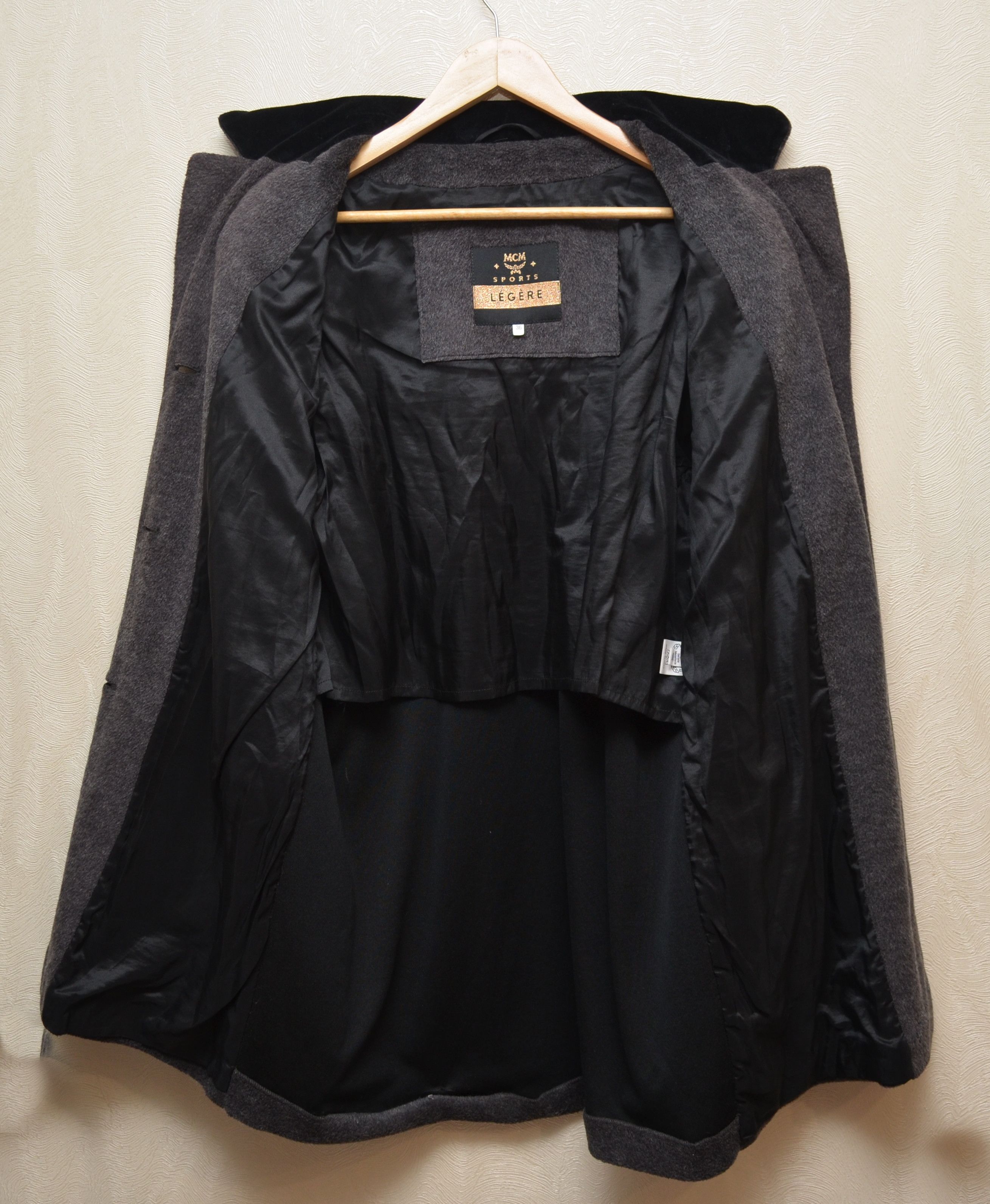 MCM × Vintage MCM Sports Legere Womens Vintage Logo Jacket 90s y2k Size M / US 6-8 / IT 42-44 - 8 Thumbnail