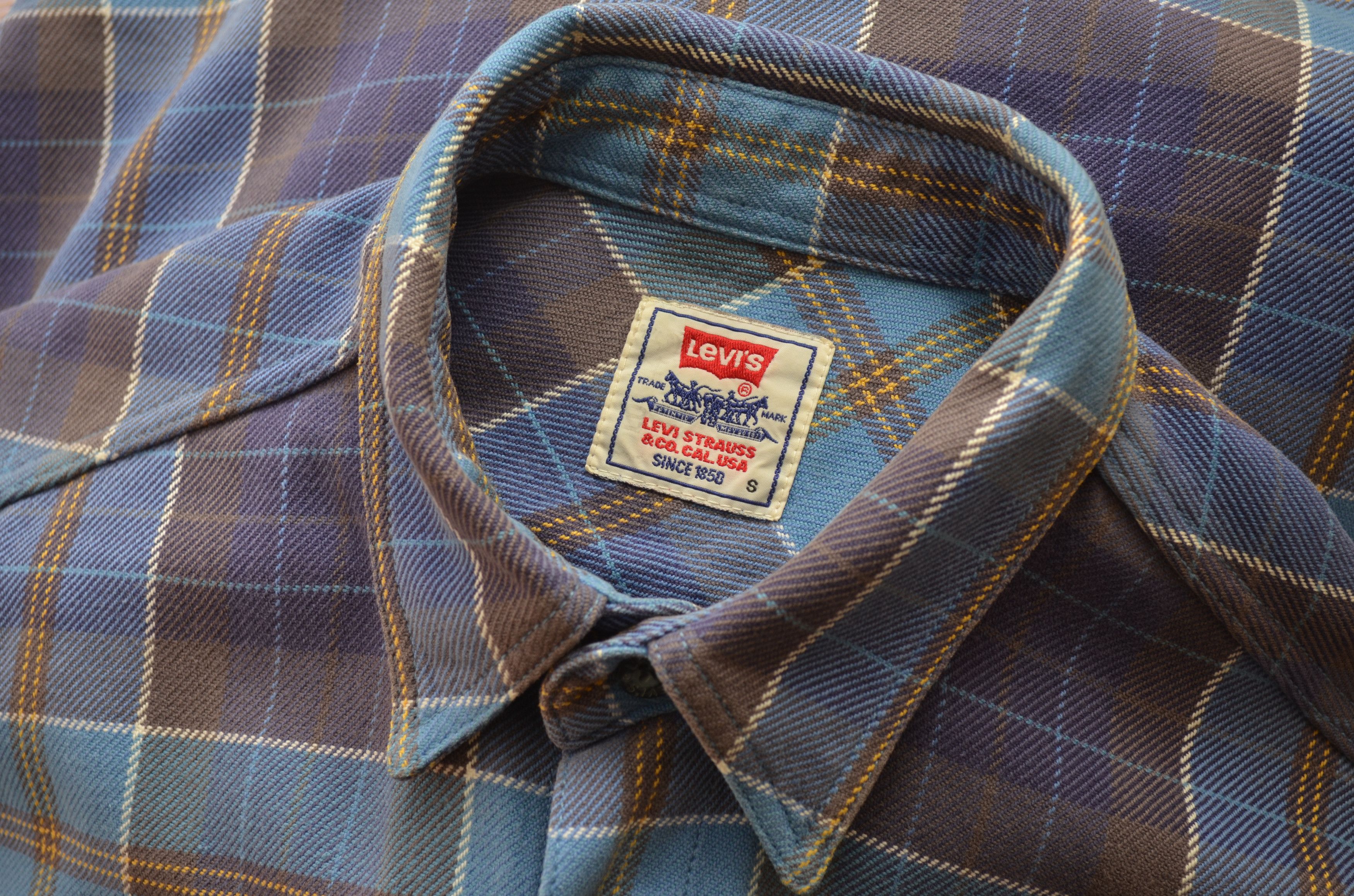 Levi's × Levi's Vintage Clothing × Vintage Levis Vintage Check Plaid Flannel Blue Shirt Size S Rare 90s Size US S / EU 44-46 / 1 - 9 Thumbnail