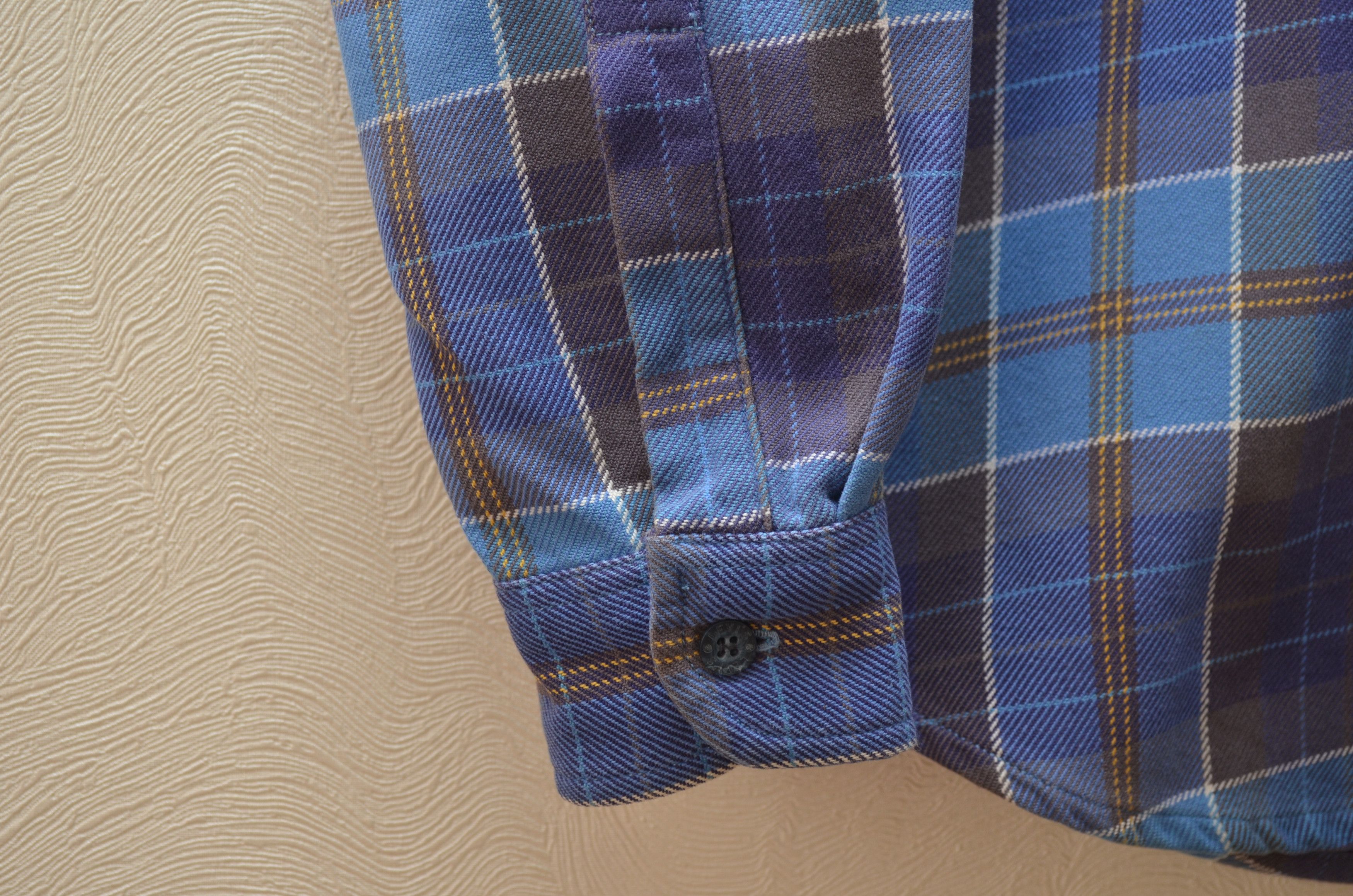 Levi's × Levi's Vintage Clothing × Vintage Levis Vintage Check Plaid Flannel Blue Shirt Size S Rare 90s Size US S / EU 44-46 / 1 - 7 Thumbnail