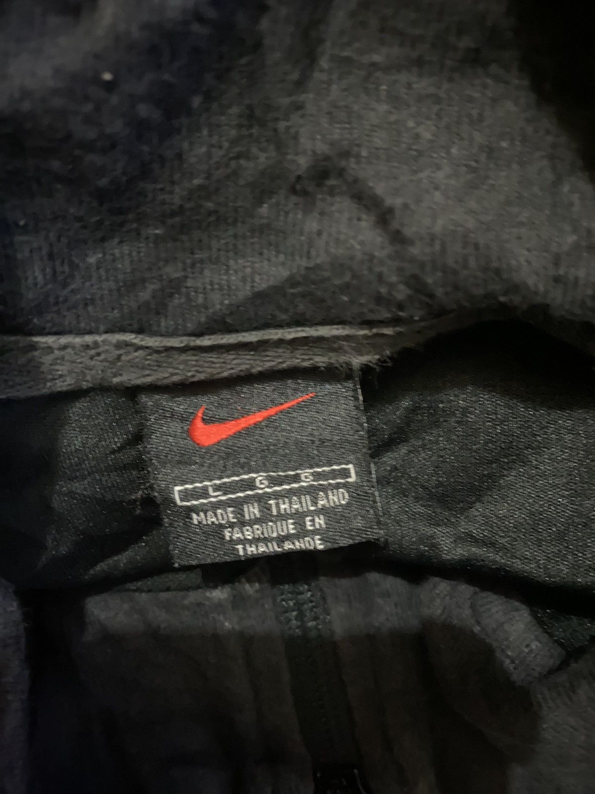 Nike Vintage Nike Zip Black Size L Size US L / EU 52-54 / 3 - 10 Thumbnail
