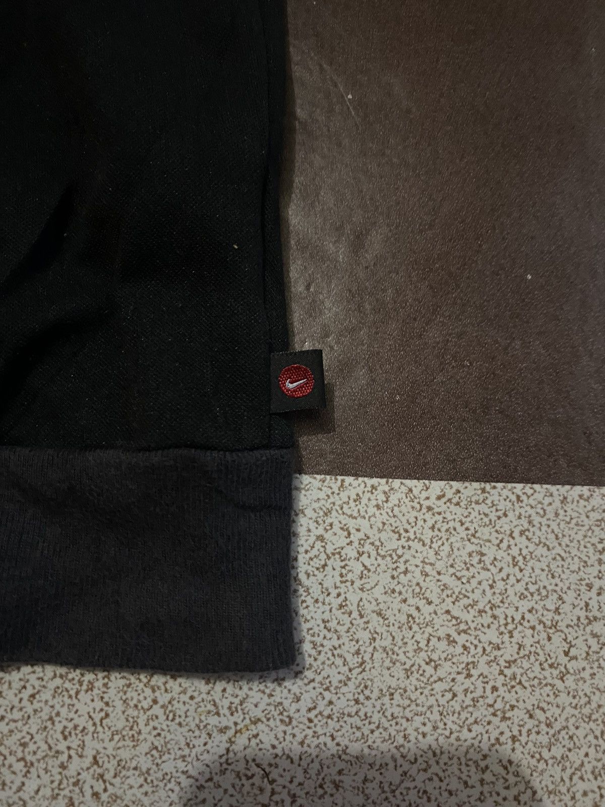 Nike Vintage Nike Zip Black Size L Size US L / EU 52-54 / 3 - 9 Thumbnail