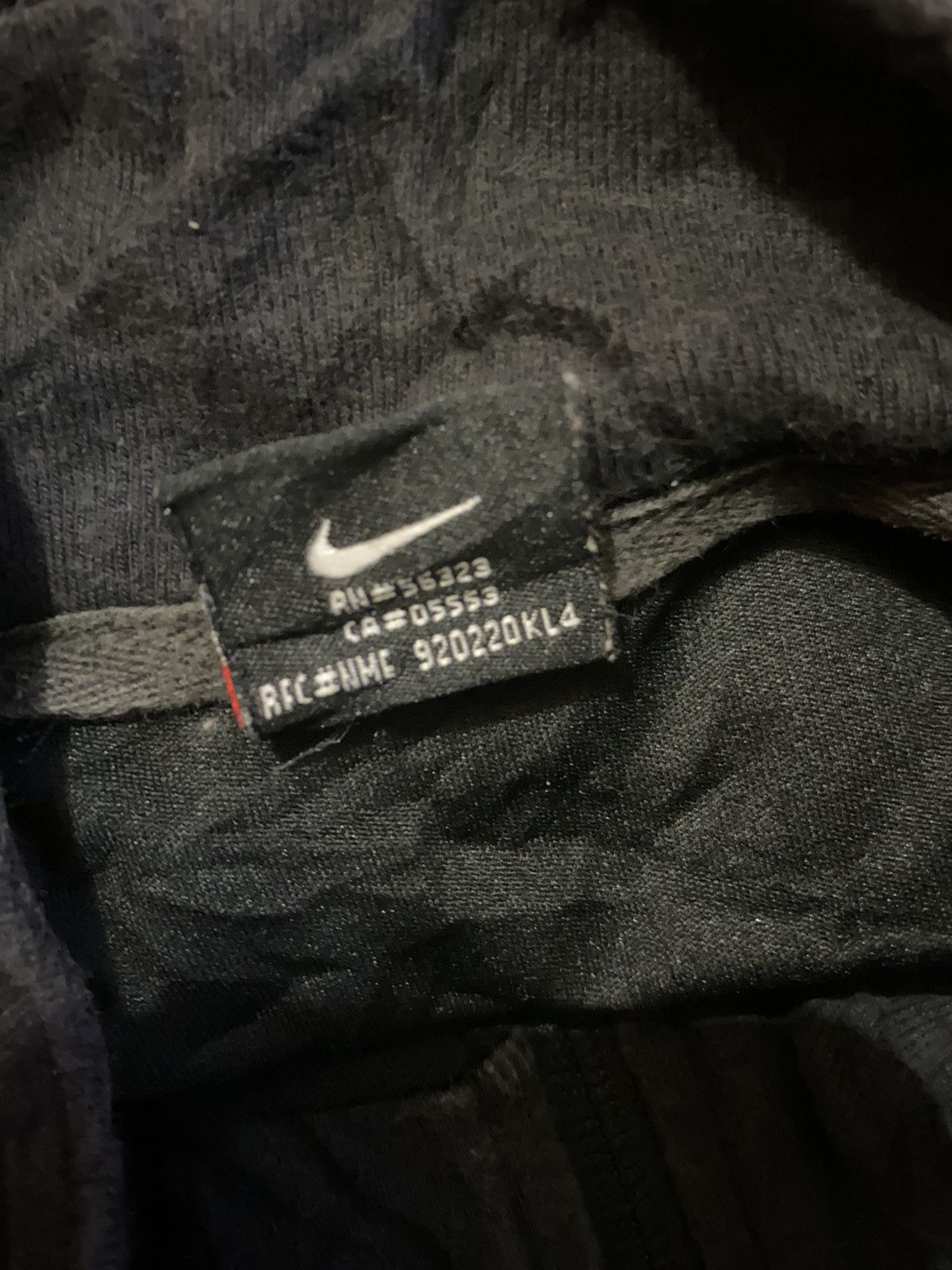 Nike Vintage Nike Zip Black Size L Size US L / EU 52-54 / 3 - 11 Thumbnail