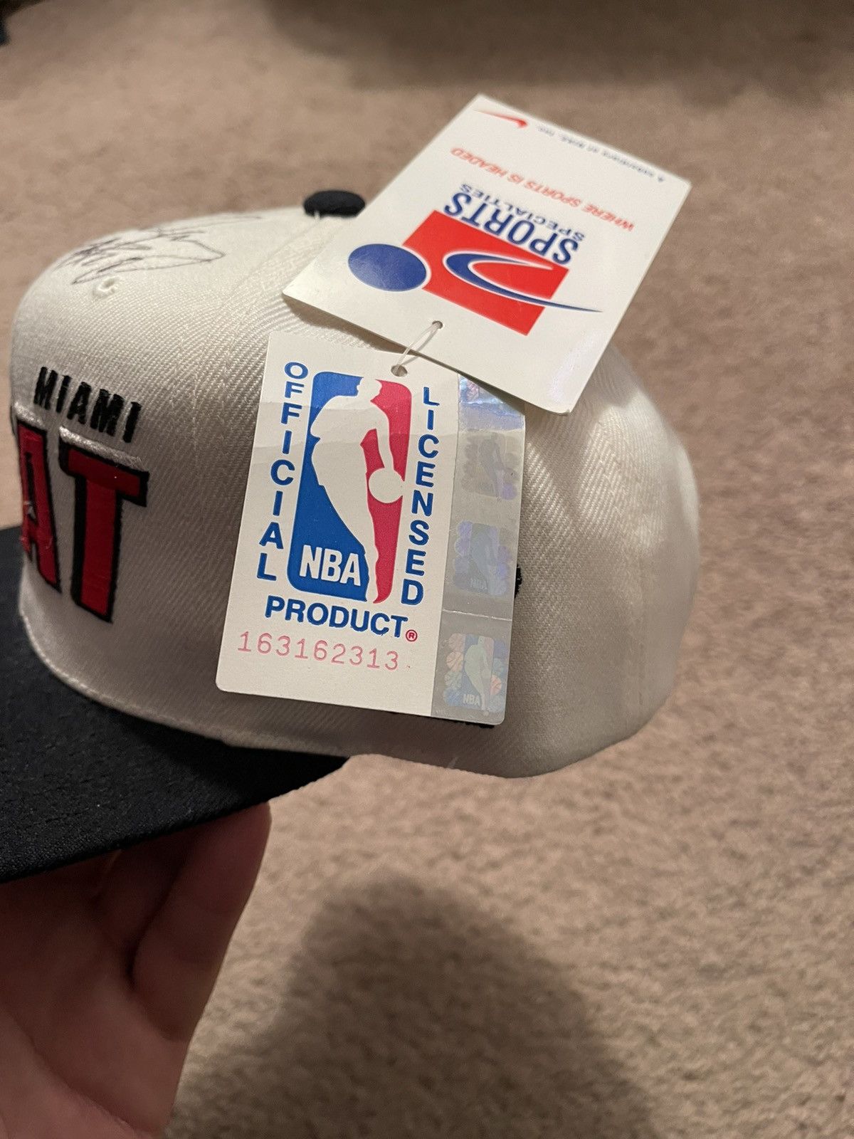 NBA × Sports Specialties × Vintage Vintage 90s Sports Specialties Shadow Miami Heat Snapback Size ONE SIZE - 6 Thumbnail