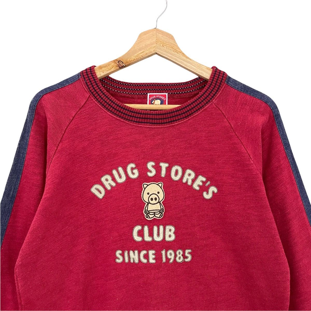 Vintage Vintage Drug Store Big Logo Crewneck Sweatshirt Size S Size US S / EU 44-46 / 1 - 4 Thumbnail