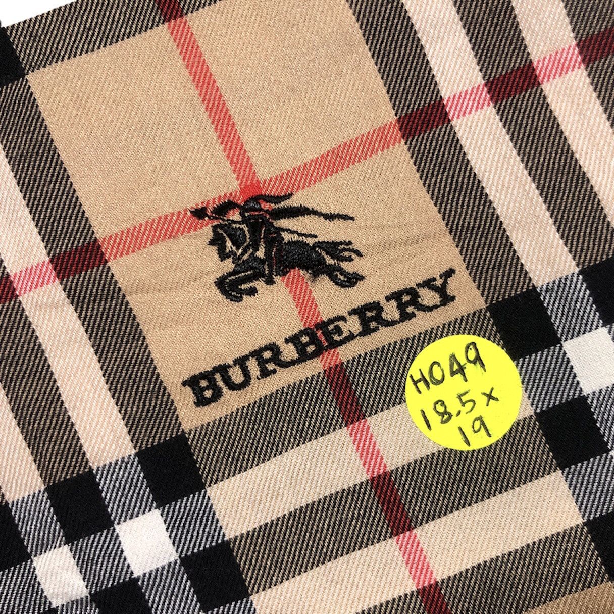 Burberry Burberry Novacheck Checkered Handkerchief Pocketsquare Size ONE SIZE - 5 Thumbnail